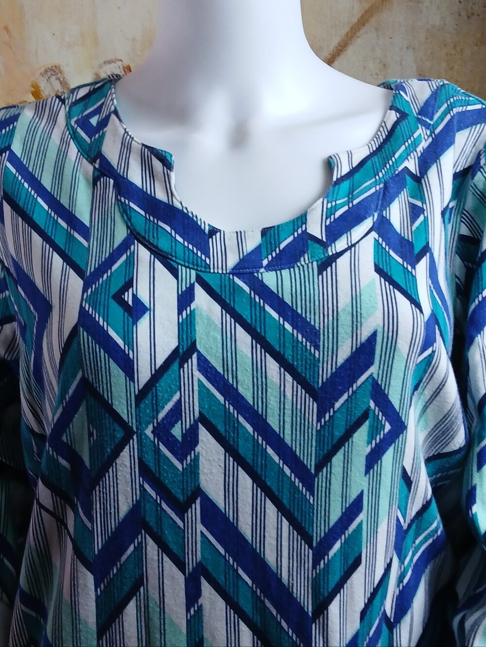 Kim Rogers Blue & Teal Geometric Tunic Top